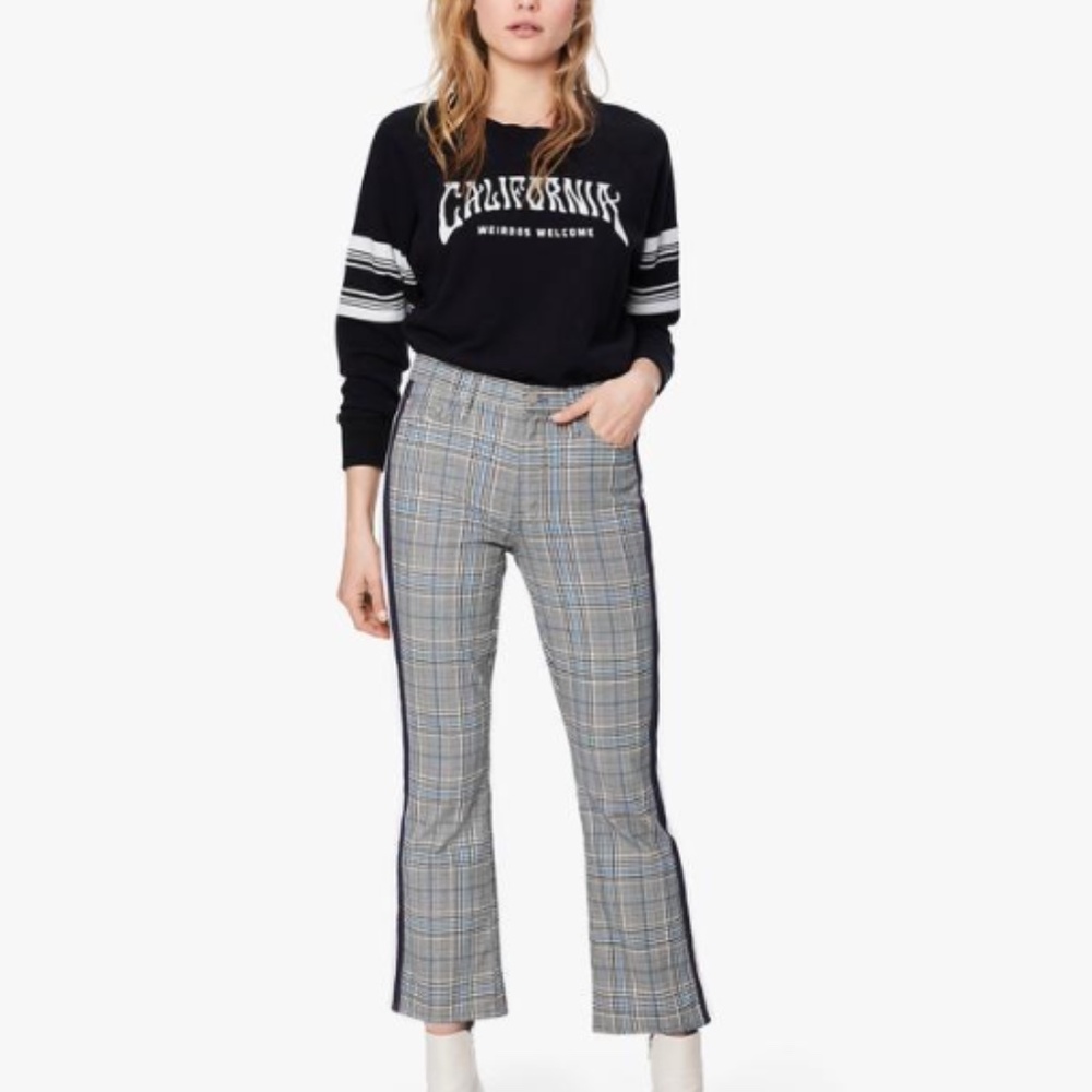 Mother Pants. the insider ankle. Color happy people read and drink coffee.